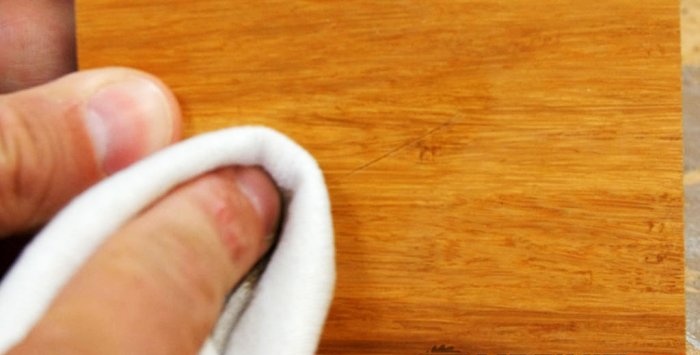 3 начина за премахване на драскотини с всякаква дълбочина от дървена повърхност
