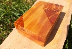 How to make a simple and unusual box from alder and burl