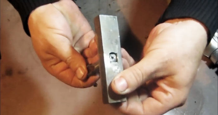 How to make square holes with round drills in a way accessible to everyone