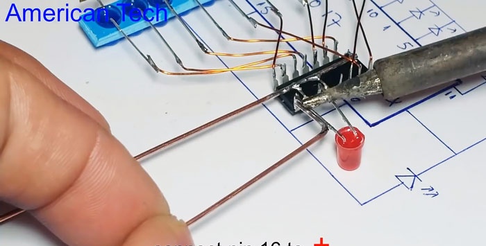 The simplest running lights on just one chip without programming