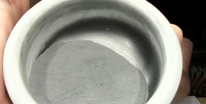 Как да направите висококачествена спояваща паста със собствените си ръце