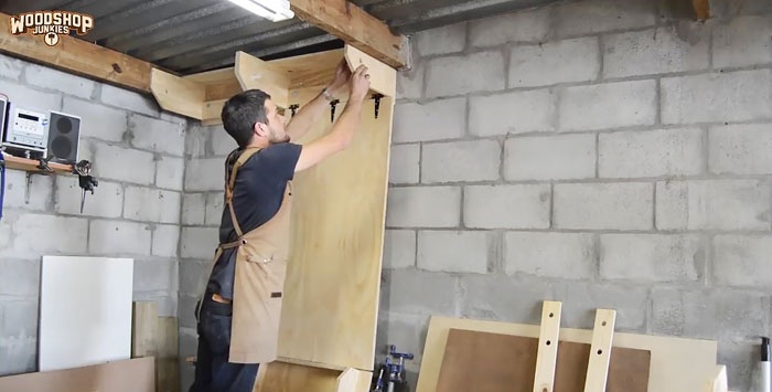Wie man Hängeregale in einer Garage oder Werkstatt herstellt, die keinen Platz beanspruchen