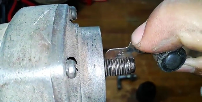 How to install a drill chuck on an angle grinder and why it might be useful