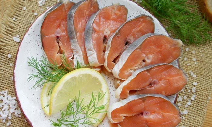 How to pickle frozen pink salmon