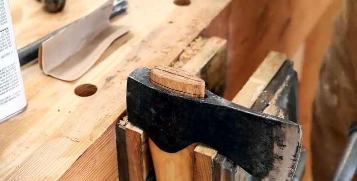 How to replace an old ax handle with a new one Using oil instead of glue for a wedge