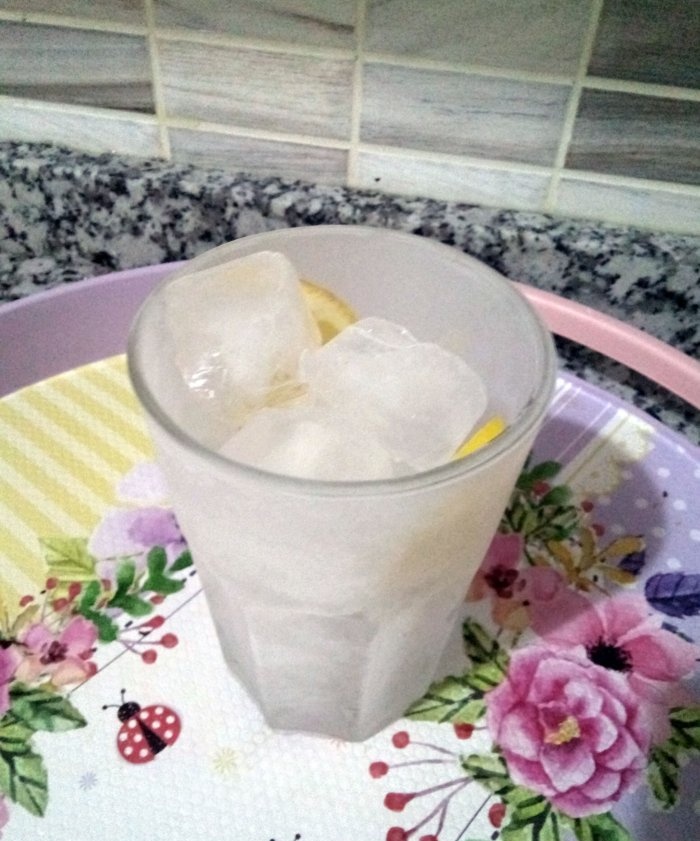 Malusog at masarap na mga homemade iced tea