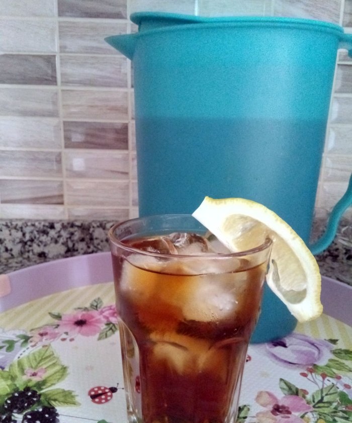 Malusog at masarap na mga homemade iced tea