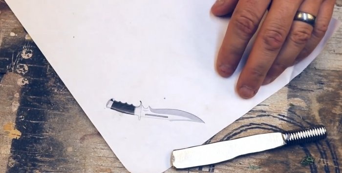 Како претворити вијак у леп ловачки нож за сувенир