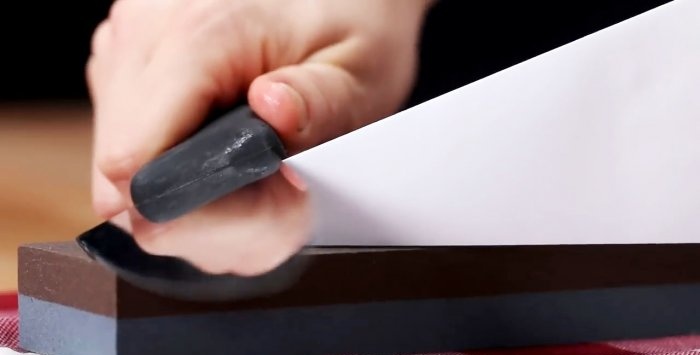 3 maneiras mais acessíveis de afiar uma faca de cozinha