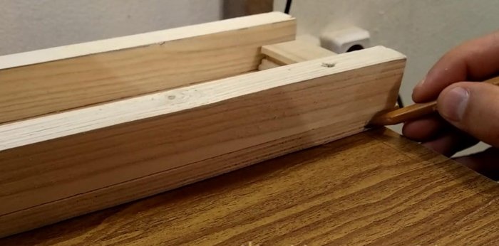 Homemade stand for a jigsaw - a device for a perfect cut