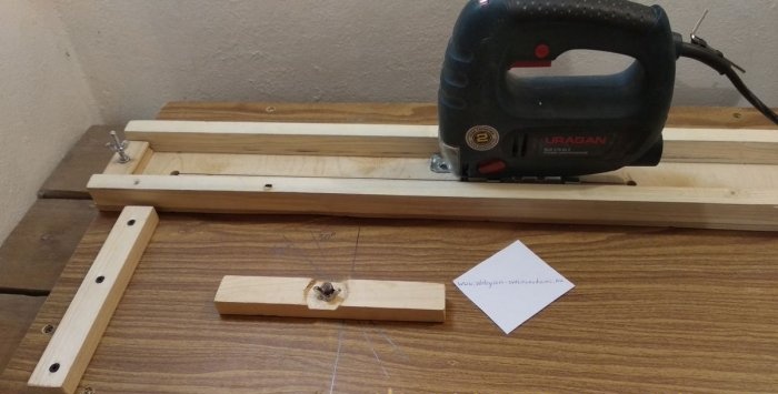 Homemade stand para sa isang jigsaw - isang aparato para sa isang perpektong hiwa
