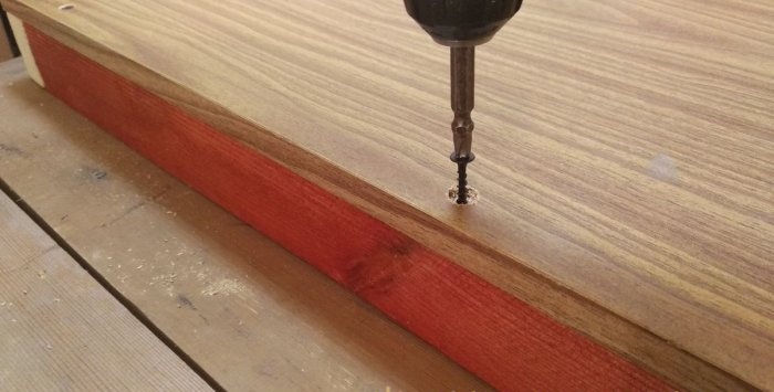 Házi készítésű állvány szúrófűrészhez - eszköz a tökéletes vágáshoz