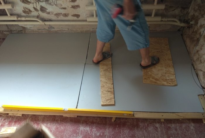 Insulation of floors with penoplex and OSB sheets