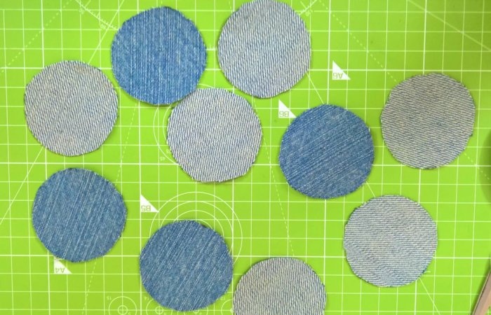 Hoe je gratis een polijstwiel van oude spijkerbroeken kunt maken