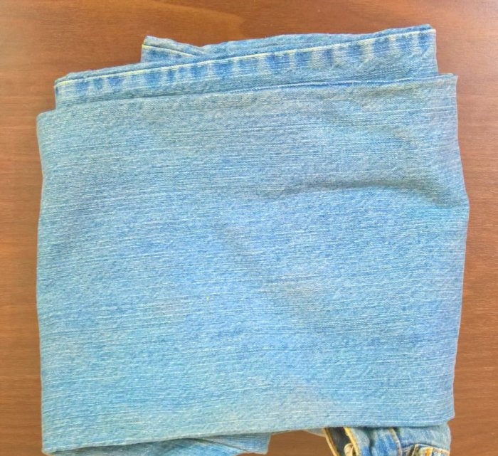 Jak vyrobit leštící kotouč ze starých džínů zdarma