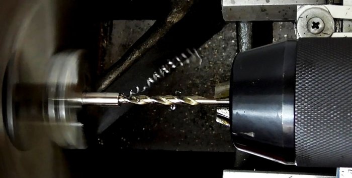 Paano gawing combination lock ang bolt