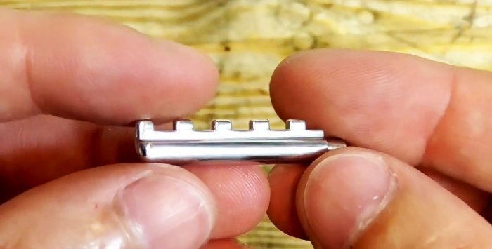 Come trasformare un chiavistello in una serratura a combinazione