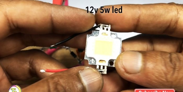 Bir LED matrisi için en basit transformatörsüz güç kaynağı