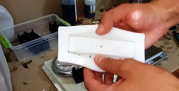 Molding plastic parts at home