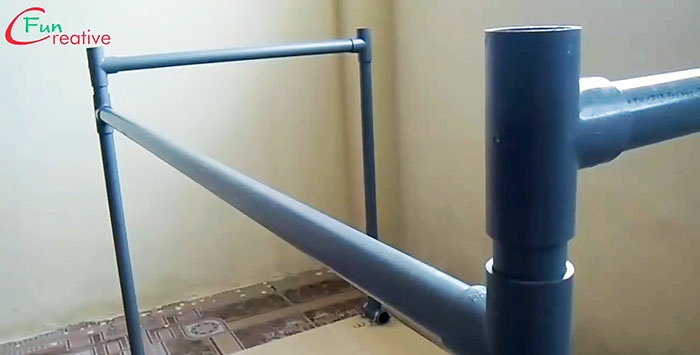 How to quickly make a desktop from PVC pipes