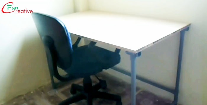 Cómo hacer rápidamente un escritorio con tubos de PVC.
