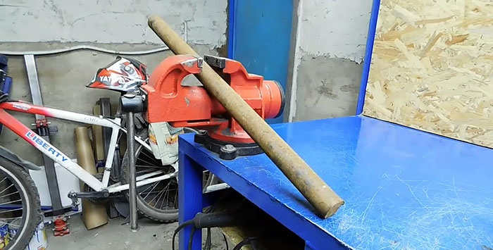 Цепачка за дърва от стар маховик и двигател за пералня