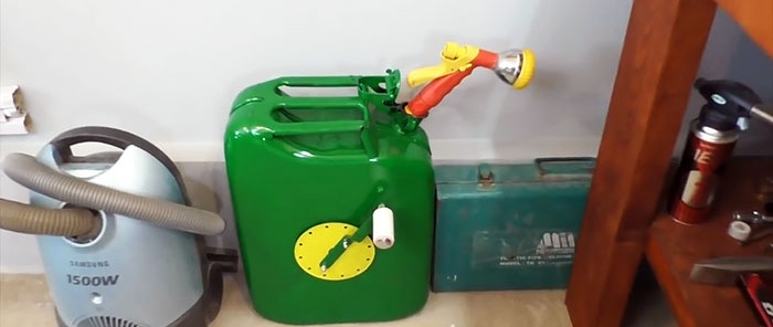 DIY case for a watering hose from an old canister