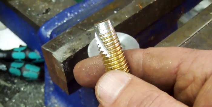 2 tricks for cutting threads with a bolt and sealing with copper wire