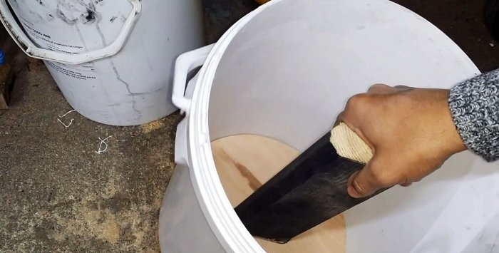 Maginhawang plastic bucket reel para sa pag-iimbak ng hose sa hardin