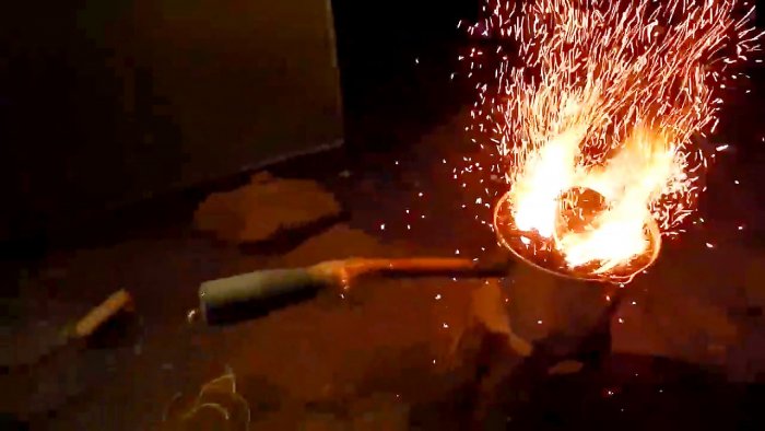Kako napraviti mini talionicu za topljenje aluminija od kante i gipsa