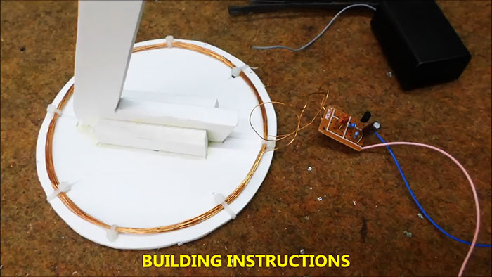 The simplest metal detector using one transistor and an AM receiver with decent sensitivity