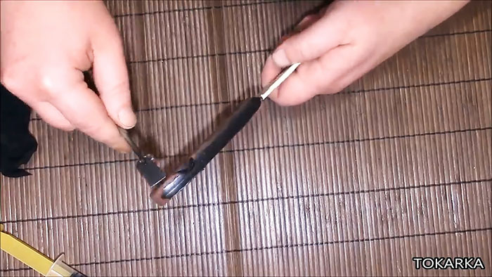 Kā uz naža izgatavot gumijotu rokturi