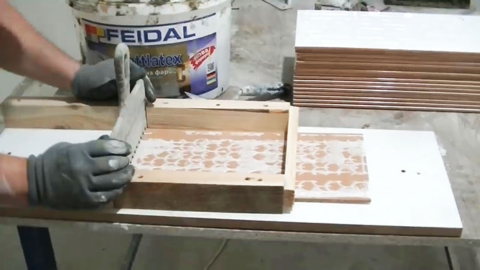 Laying tiles Make a device that will save time 2 times