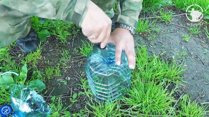 Cómo pescar con una botella de plástico.