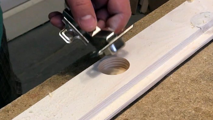 Kako napraviti drvenu ukrasnu rešetku na kružnoj pili