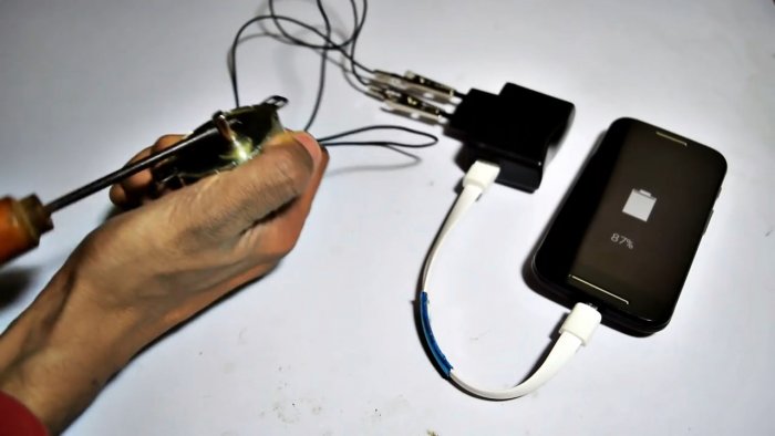 Générateur 500 V dans votre poche Tester un moteur micro-ondes
