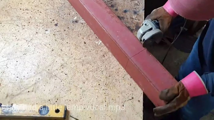Kaip iš metalinio bako pasidaryti iš viršaus pakraunamą orkaitę