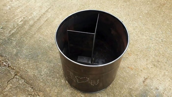 Comment fabriquer un four à chargement par le haut à partir d'un réservoir en métal
