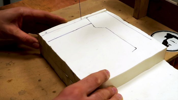 Hvordan støpe et aluminiumshåndtak for en kniv eller klyve