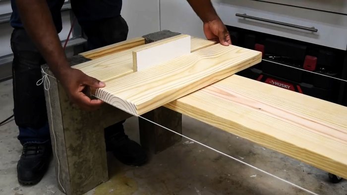 Како направити клупу на отвореном од бетона и дрвета