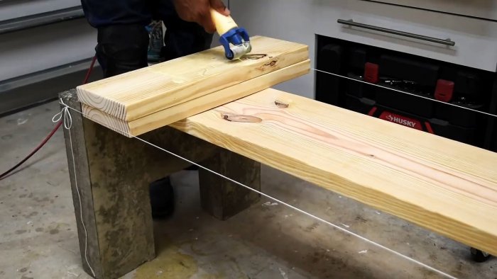 Cómo hacer un banco de exterior con hormigón y madera.