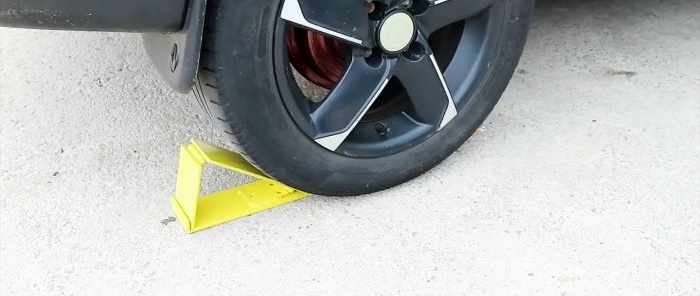 Tự làm bánh xe gấp cho ô tô