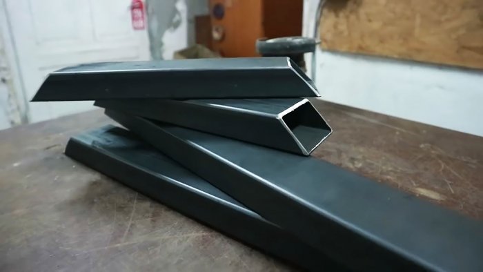 Troli kimpalan DIY yang unik dengan meja lipat