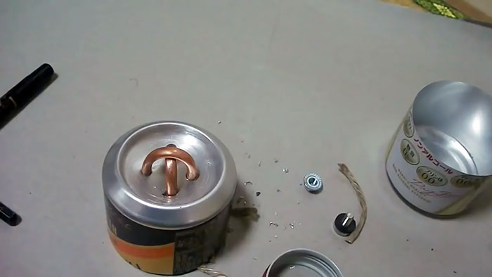Alcohol jet burner na gawa sa aluminum cans