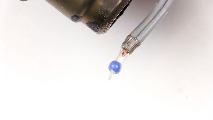 Hoe buizen te maken voor het snel solderen van draden van gewone krimpkous