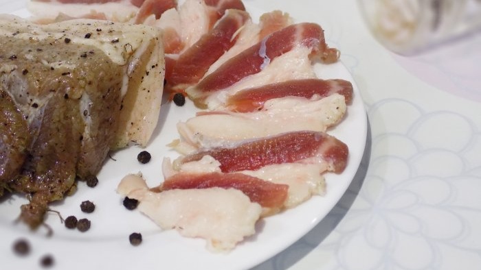 Как се прави саламура от свинско шкембе