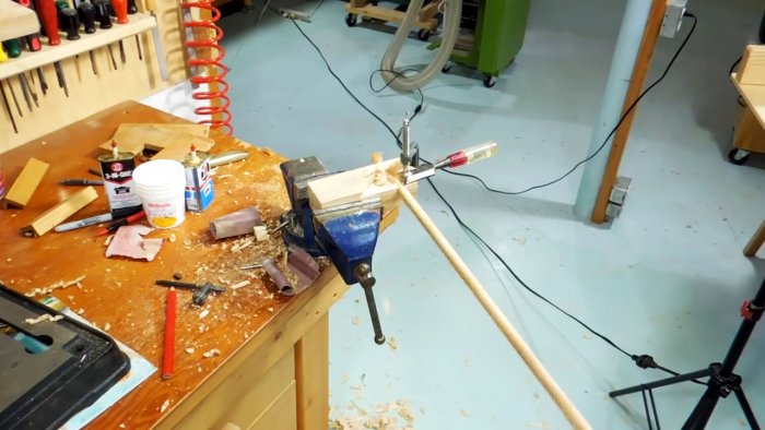 Wie man ein Gerät zur Herstellung von Dübeln herstellt