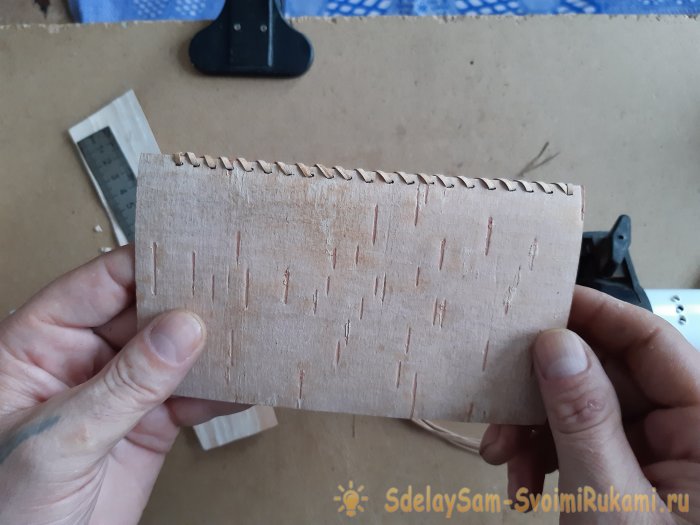 Sarung telefon kulit kayu birch DIY