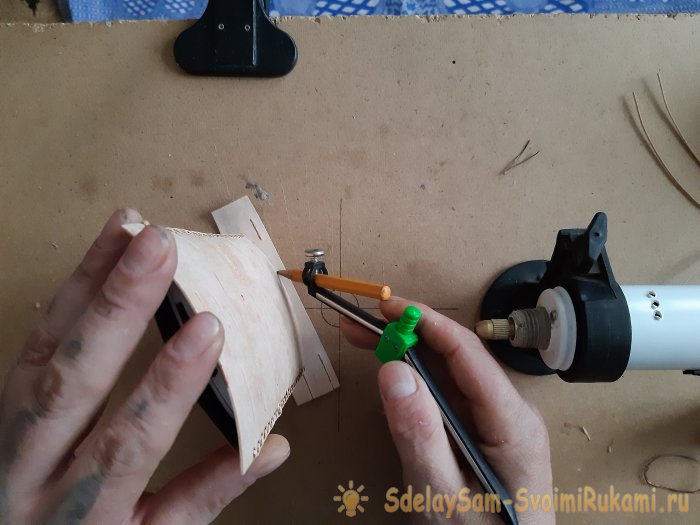 DIY Handyhülle aus Birkenrinde