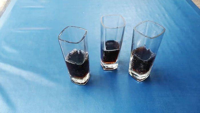 Como fazer copos com garrafas de vidro